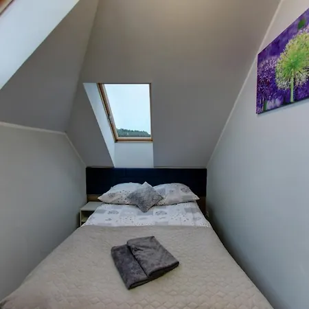 Kwatera prywatna Avena *