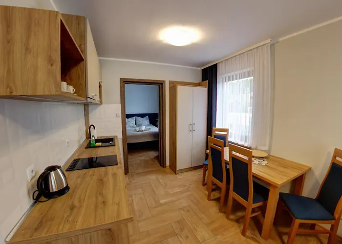 ホームステイ Avena *